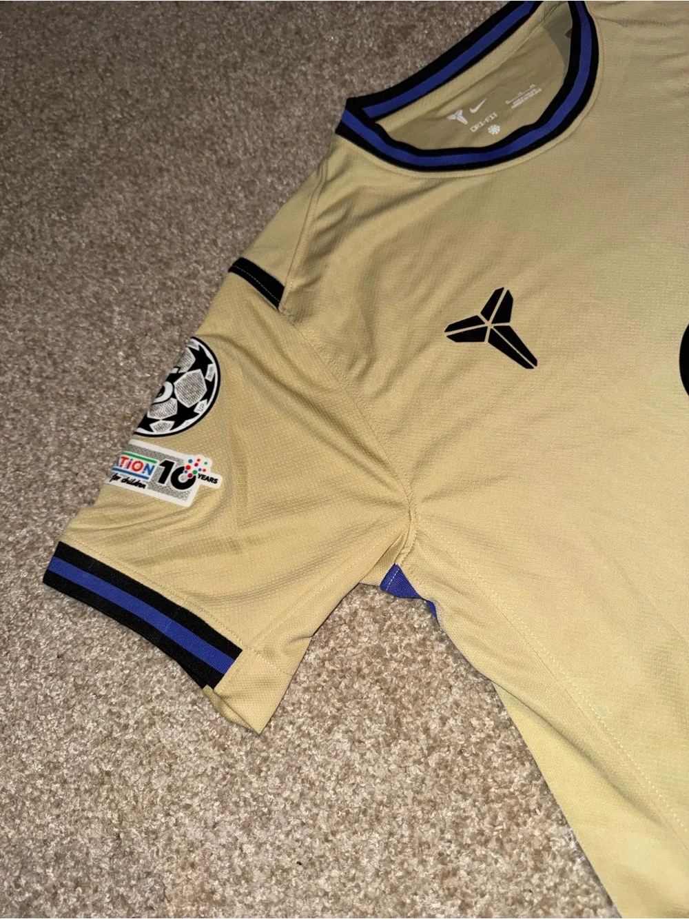Nike FC Barcelona x Kobe 2026 Pedri #8 Men’s Away Soccer Jersey 🆕